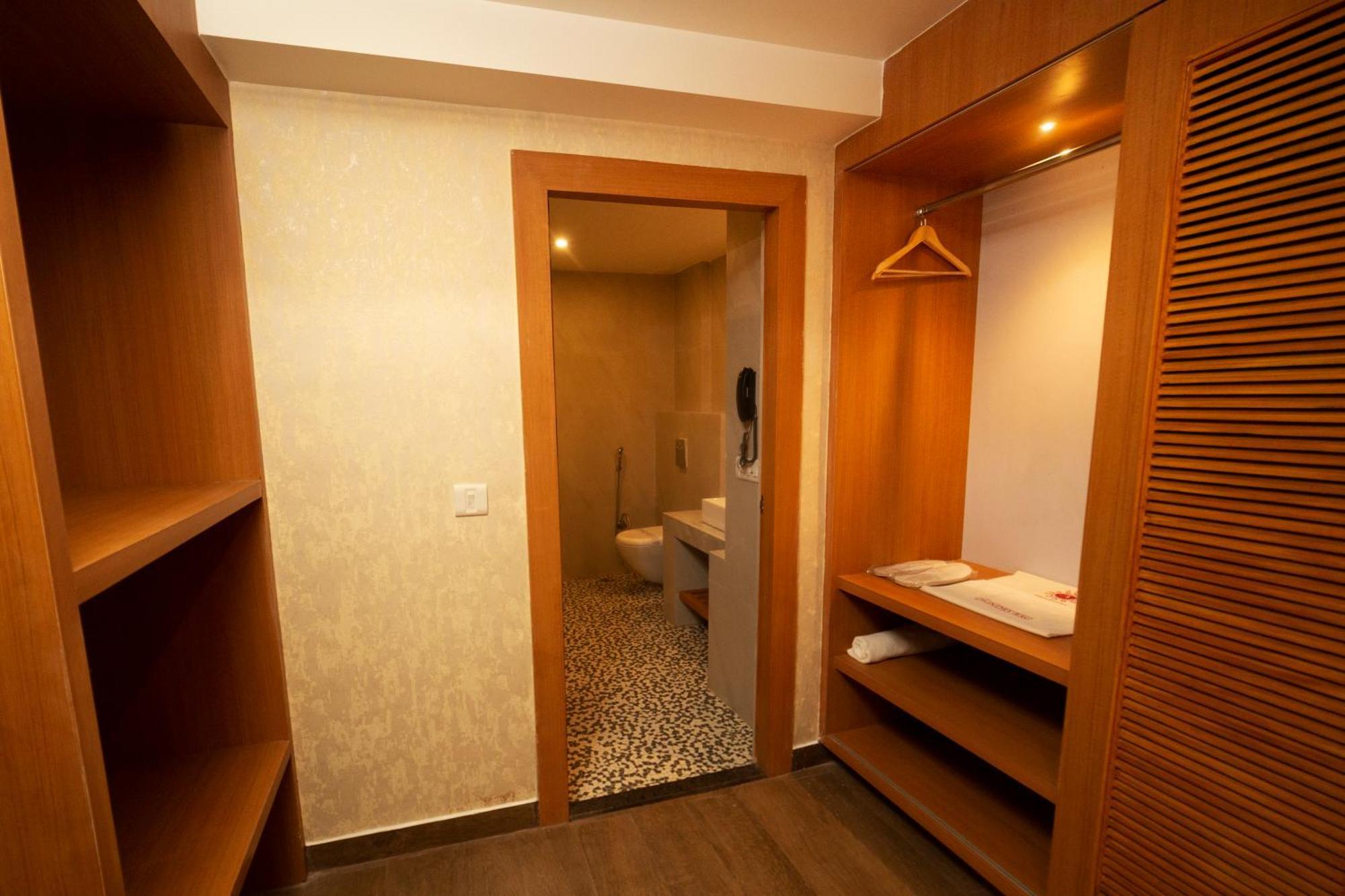 Abhyagama Hotel Digha  Ngoại thất bức ảnh