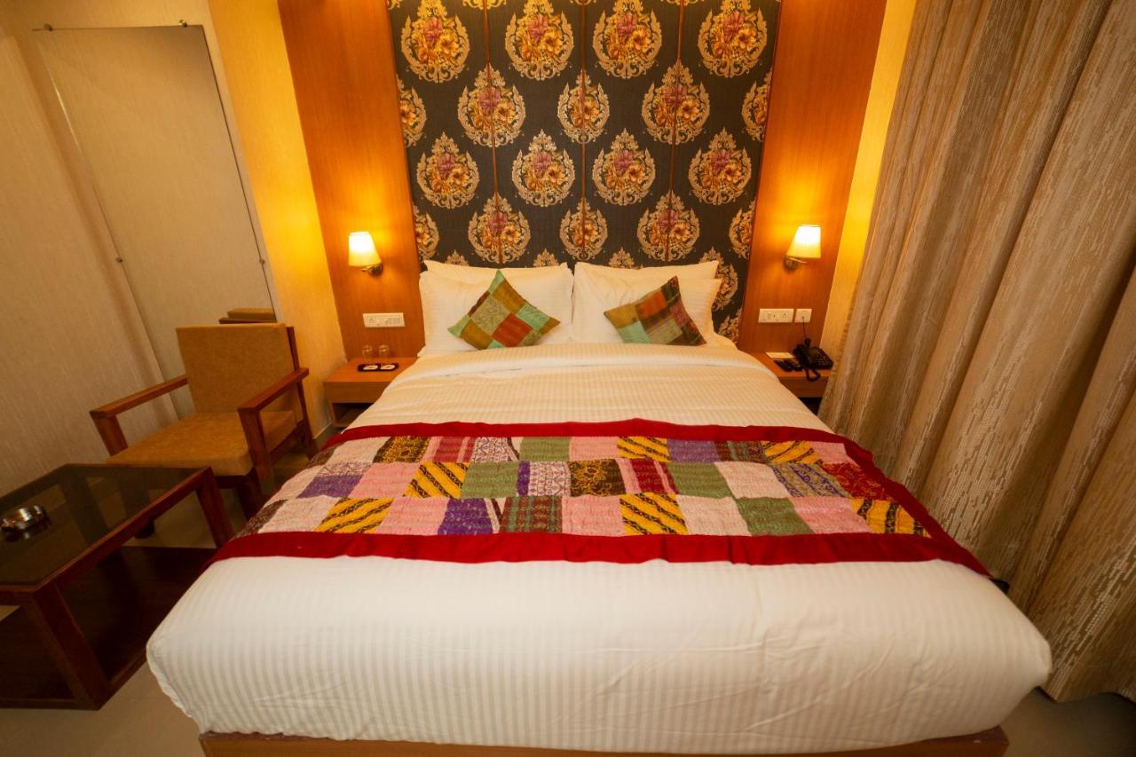 Abhyagama Hotel Digha  Ngoại thất bức ảnh