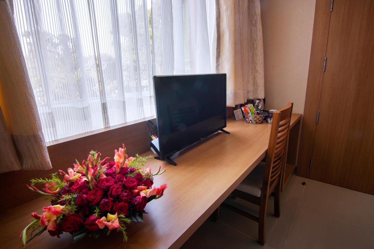 Abhyagama Hotel Digha  Ngoại thất bức ảnh