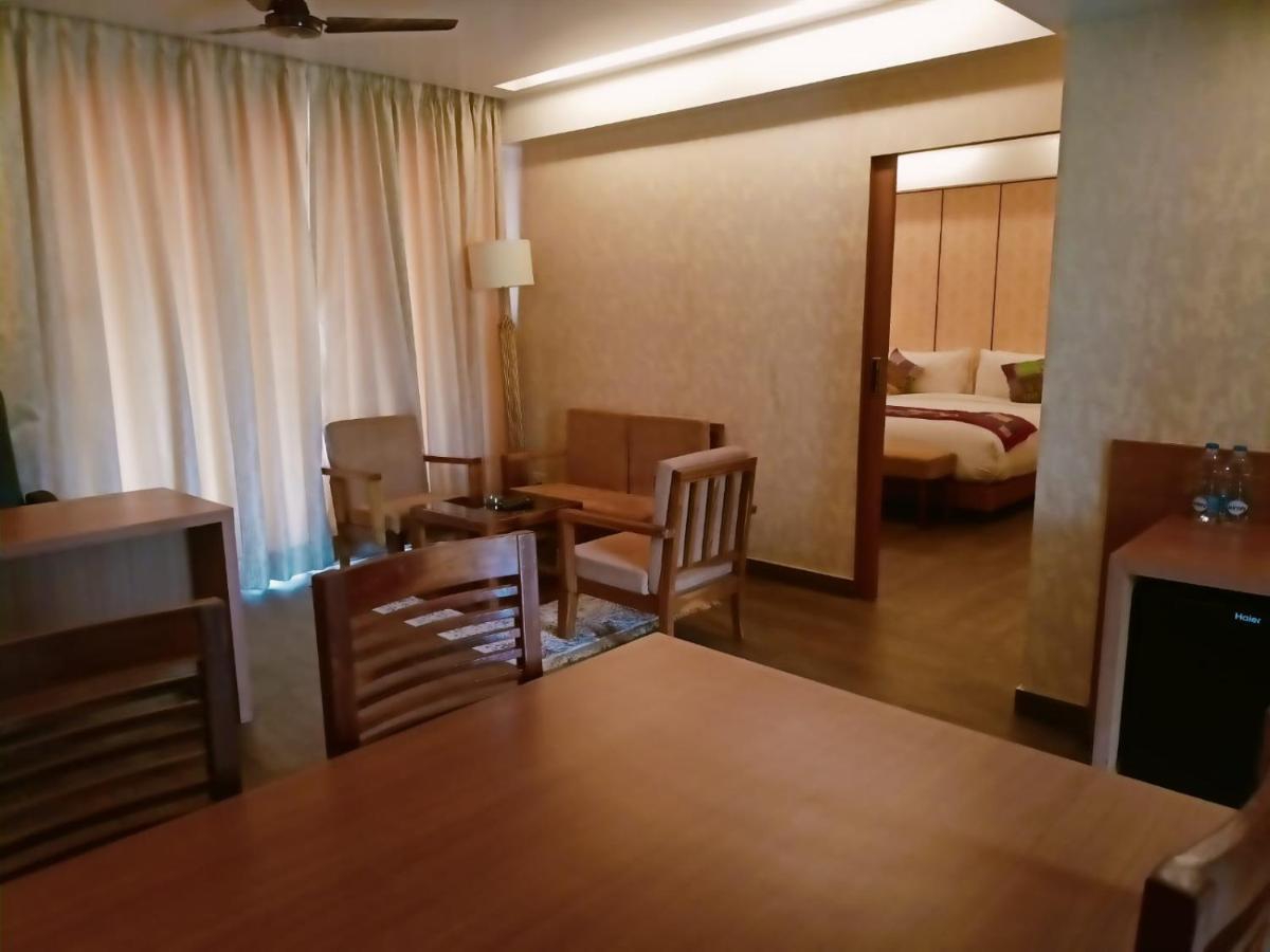 Abhyagama Hotel Digha  Ngoại thất bức ảnh