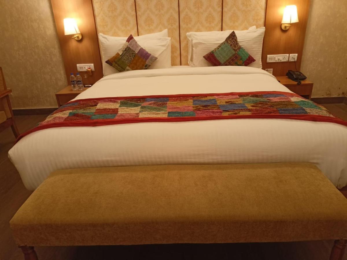 Abhyagama Hotel Digha  Ngoại thất bức ảnh